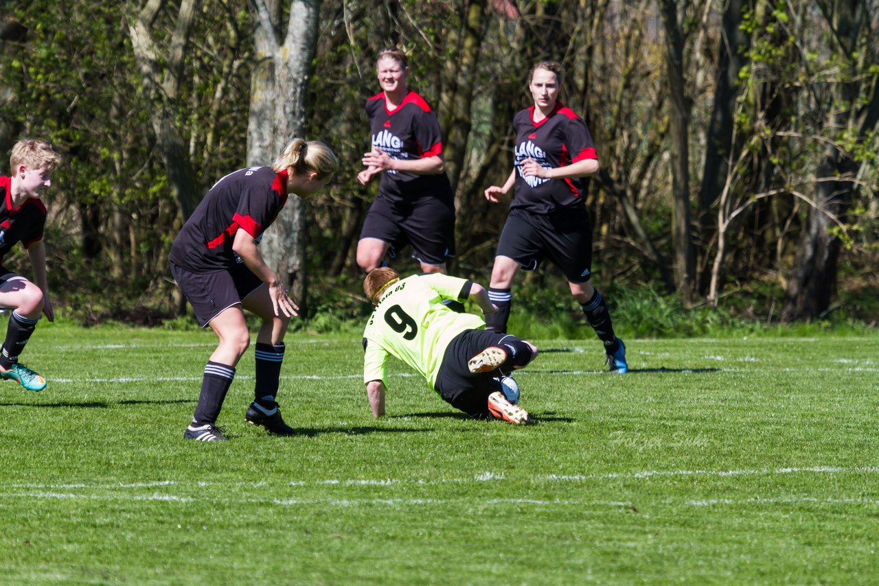 Bild 168 - Frauen SV Frisia 03 Risum Lindholm - Heider SV : Ergebnis: 8:0